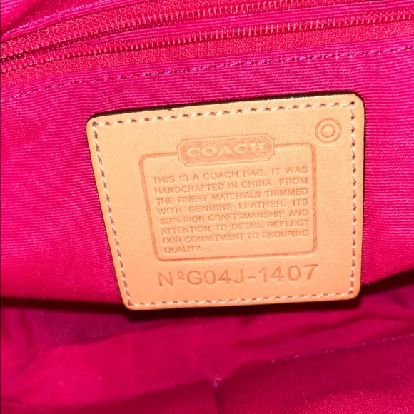 Coach RARE Vintage Suede Leather Canvas Pink Shoulder Bag with Buckle flap - Picture 17 of 17